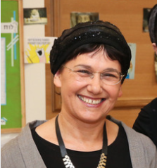 YOETZET HALACHA NOA LAU